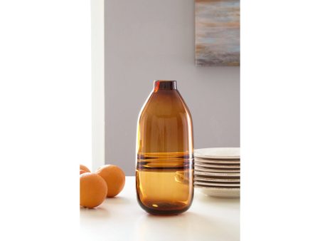 Lemmitt Amber Vase Supply