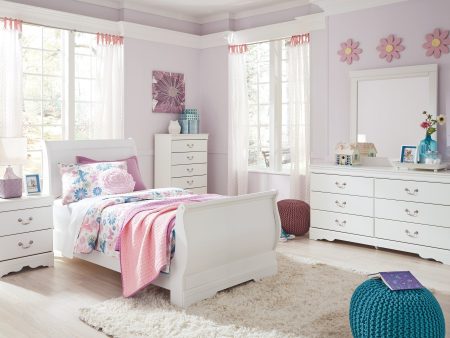 Anarasia White Sleigh Youth Bedroom Set on Sale